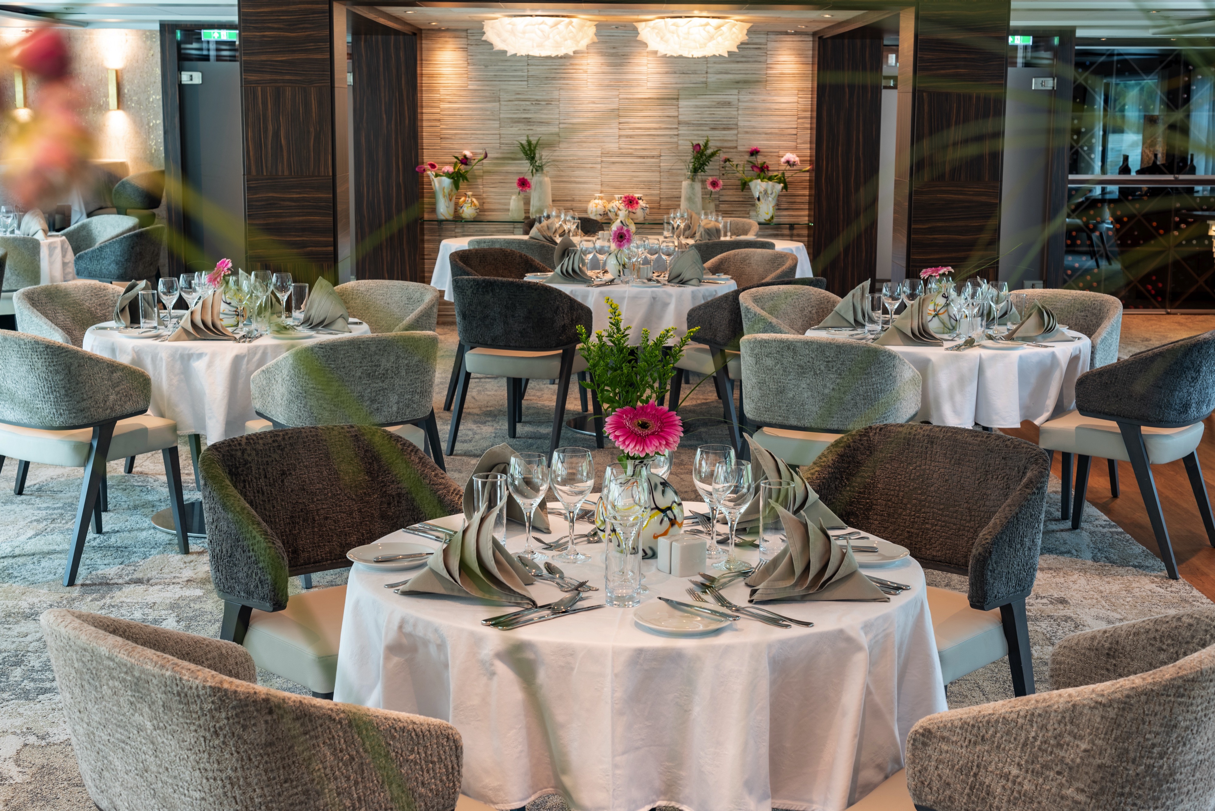 AMADEUS Star Panorama Restaurant ©Lueftner Cruises Amadeus.jpg